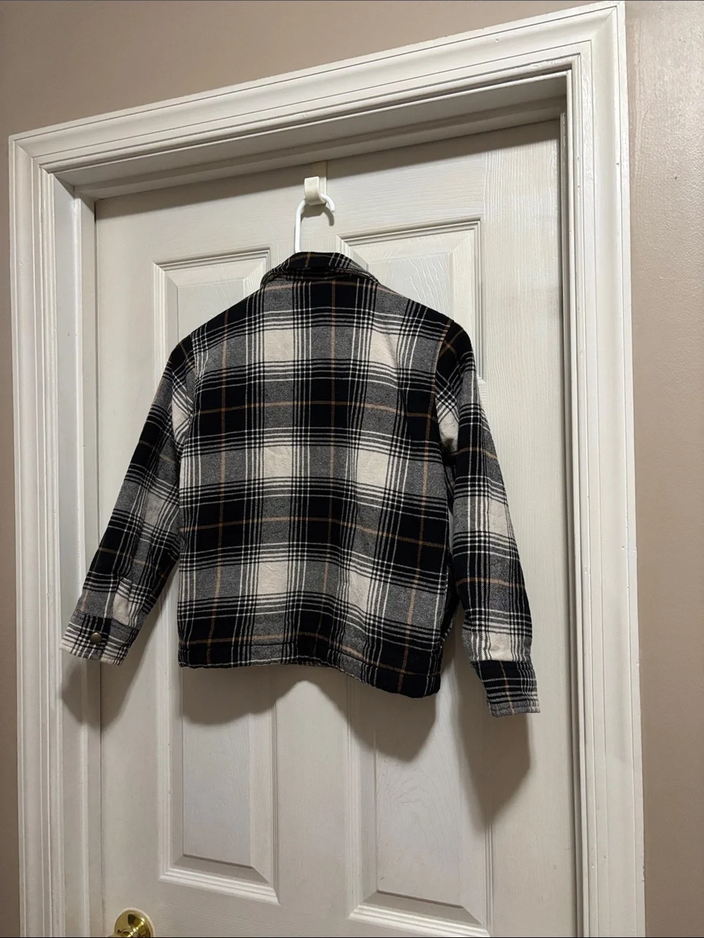 Old Navy Black Cream Plaid Button-Up Shacket with Brown Accent